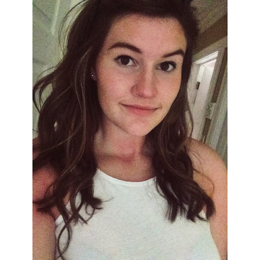 Briana Lewis Photo 34