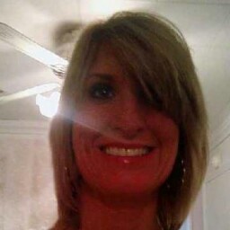 Vicky Newman Photo 10