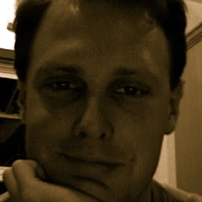 Will Lowe Photo 8