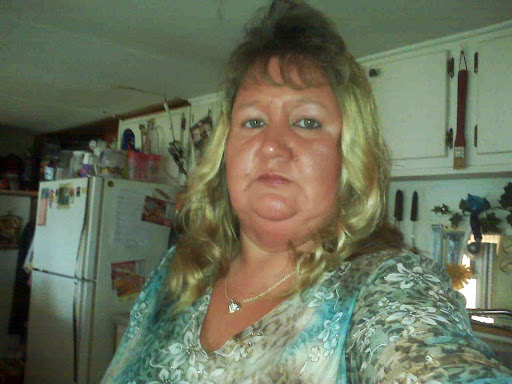 Vickey Moore Photo 5