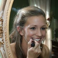 Melissa Newman Photo 47