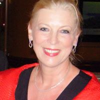 Mary Bloomfield Photo 8