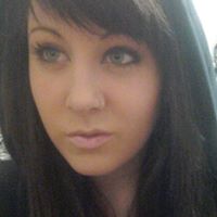 Julia Hollins Photo 9