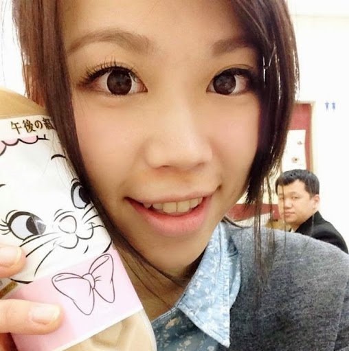 Melody Chou Photo 3
