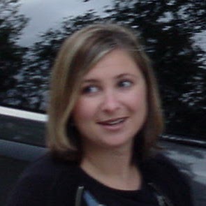 Julia Patterson Photo 25