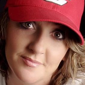 Jennifer Nolan Photo 28