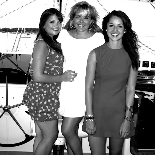 Sarah Healey Photo 9