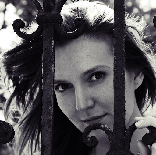 Sara Sommer Photo 5