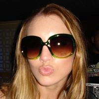 Brooke Lowe Photo 6