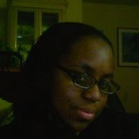 Victoria Hayden Photo 12