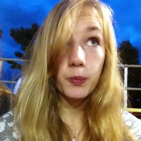 Sophie Rowe Photo 13