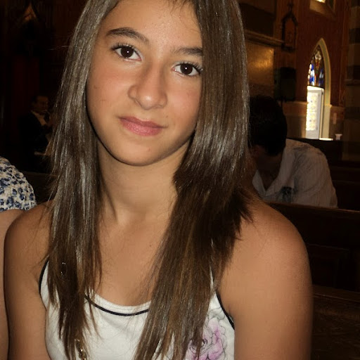 Deborah Mello Photo 27
