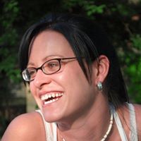 Jessica Guthrie Photo 34