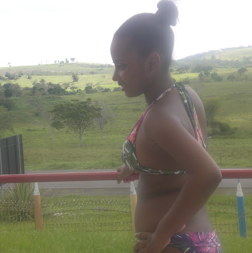 Antonia Santos Photo 16