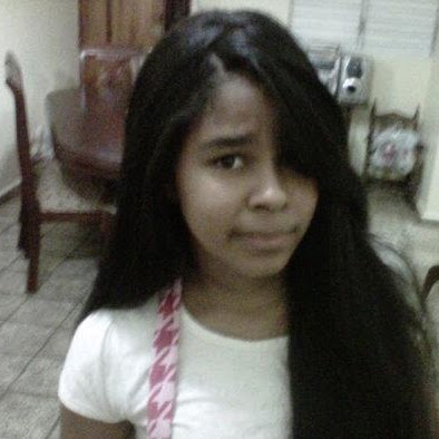 Linette Santiago Photo 8
