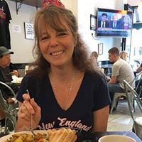 Michelle Magnuson Photo 29