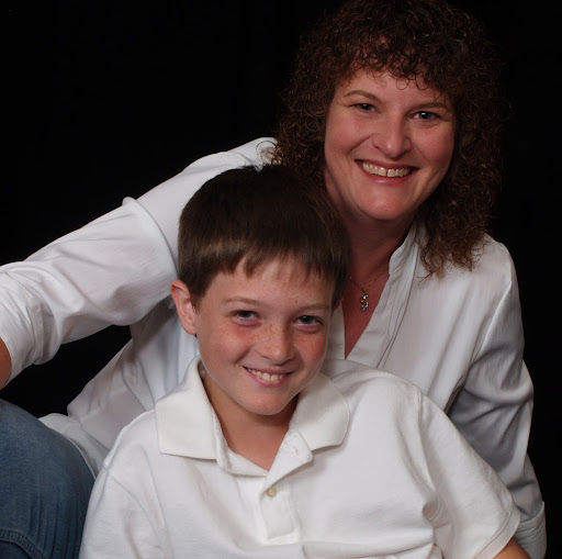 Vicki White Photo 10