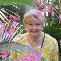 Phyllis Collins Photo 30
