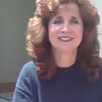 Becky Livingston Photo 23