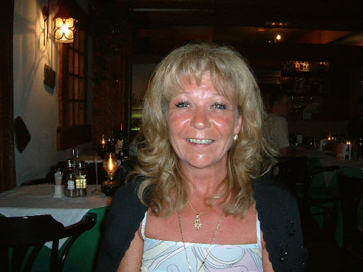 Christine Hooper Photo 23
