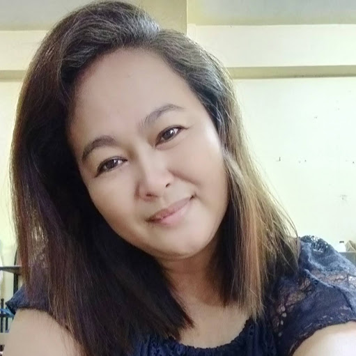 Jennifer Desiderio Photo 10