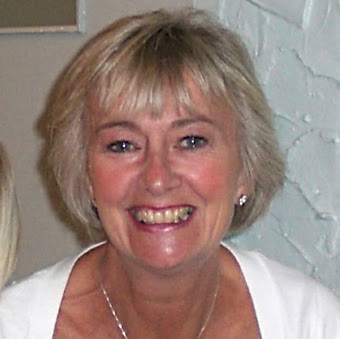 Jane Barlow Photo 40