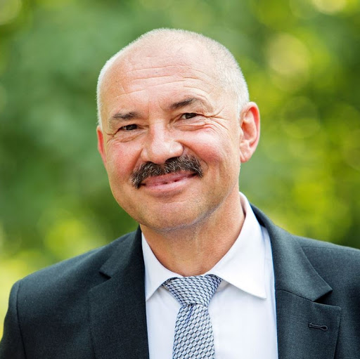 Werner Weber Photo 20