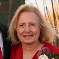 Linda Simmons Photo 35