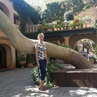 Michele Morris Photo 35