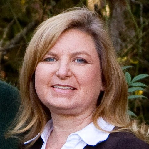 Lisa Webster Photo 36