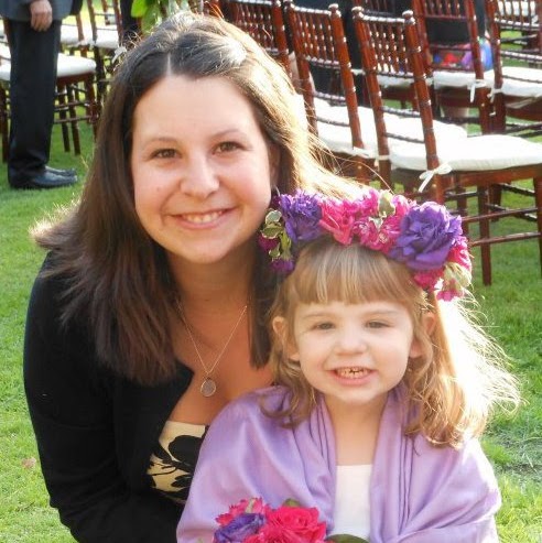 Leah Singleton Photo 14