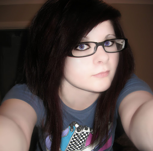 Alice Thornhill Photo 6
