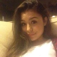 Desiree Flores Photo 22
