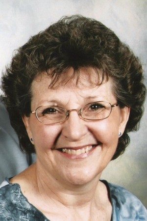 Ellen Long Photo 10