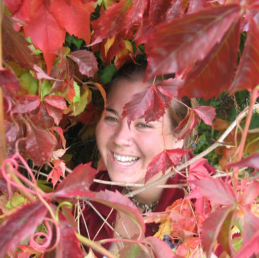 Laura Hagen Photo 12