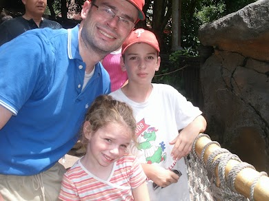 Daniel Robbins Photo 33