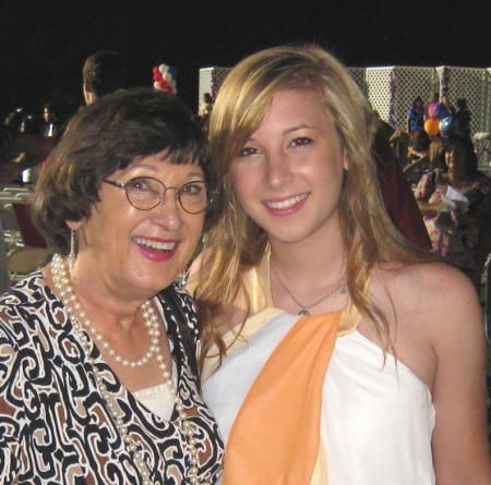 Carolyn Knight Photo 17