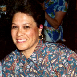 Mary Montez Photo 21
