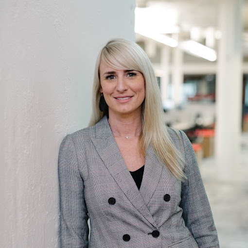Sara Arndt Photo 23