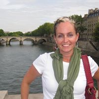 Heather Higgins Photo 21