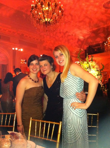 Elizabeth Dudley Photo 7