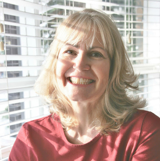 Linda Kearney Photo 30