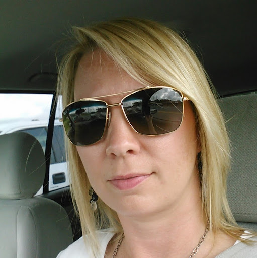 Kelli Sullivan Photo 18