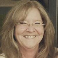 Linda Gunn Photo 24