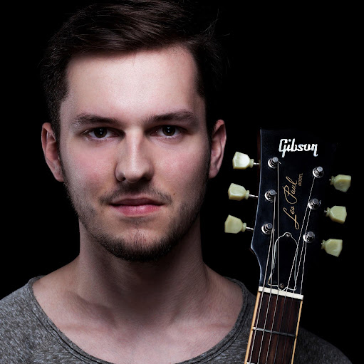 Christian Busch Photo 26