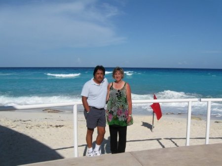 Melanie Evans Photo 5