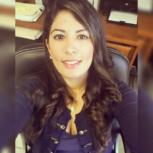 Claudia Castillo Photo 5