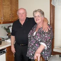Linda Strange Photo 25