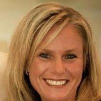 Julie Schmitt Photo 32