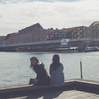 Lily Wang Photo 10